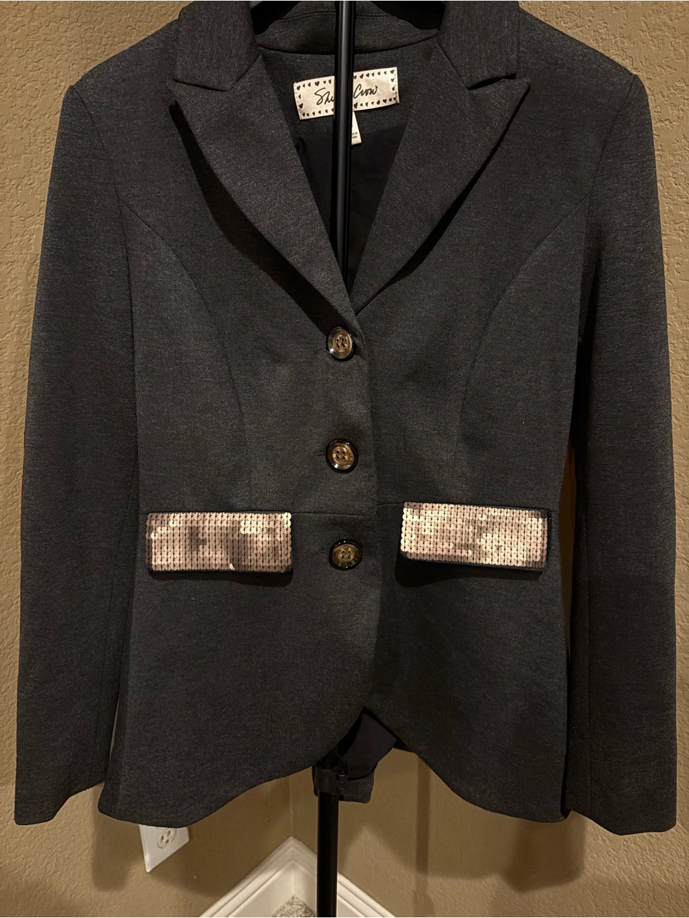 Sheryl Crow dark grey Blazer with Sequin-Trim Flap Pockets